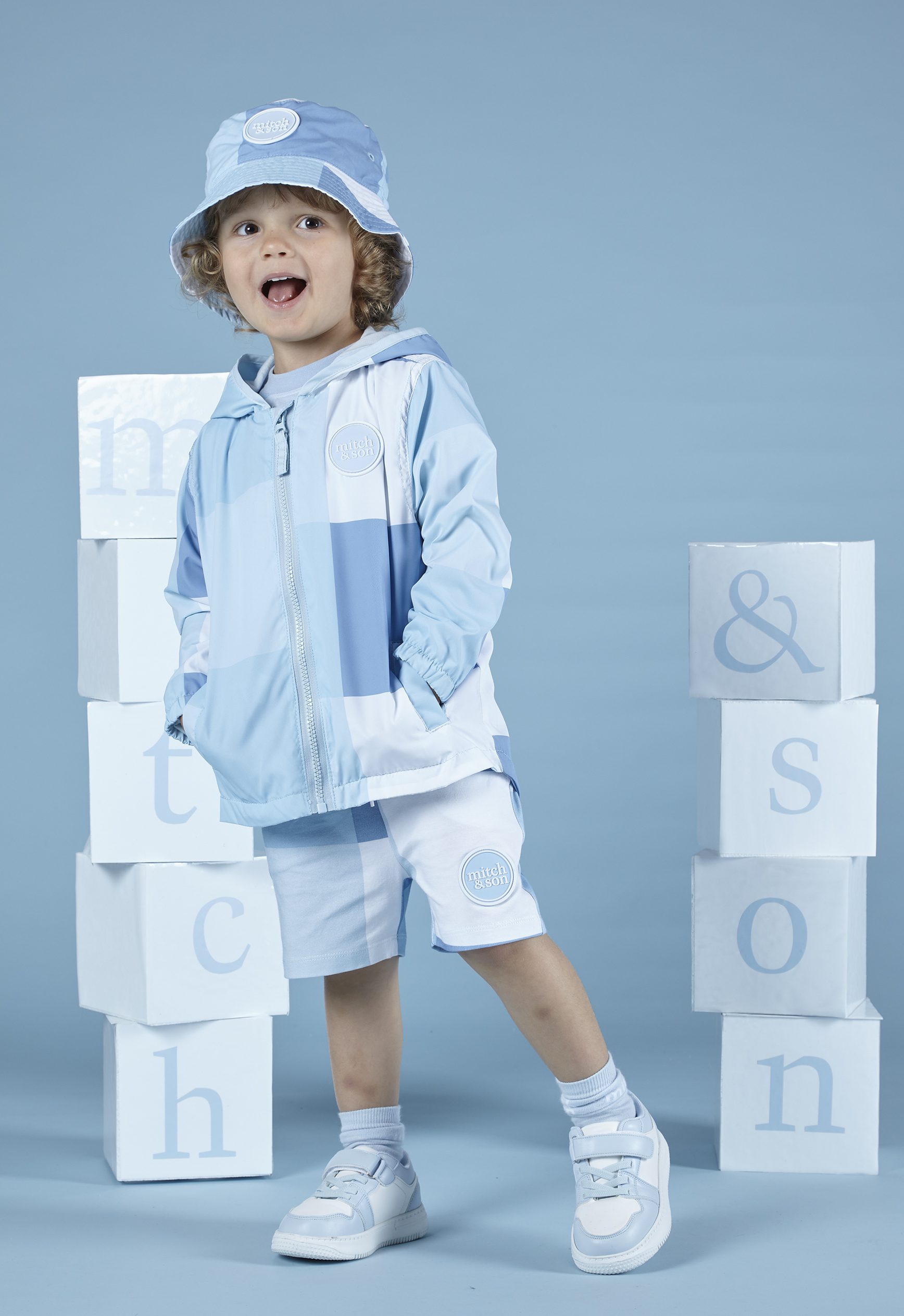 Mitch&Son Jaxon zomerjas met blauwe vlakken model 3