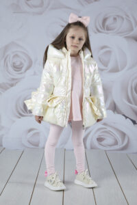 A'dee Amy Peony Dreams witte glimmende winterjas model1