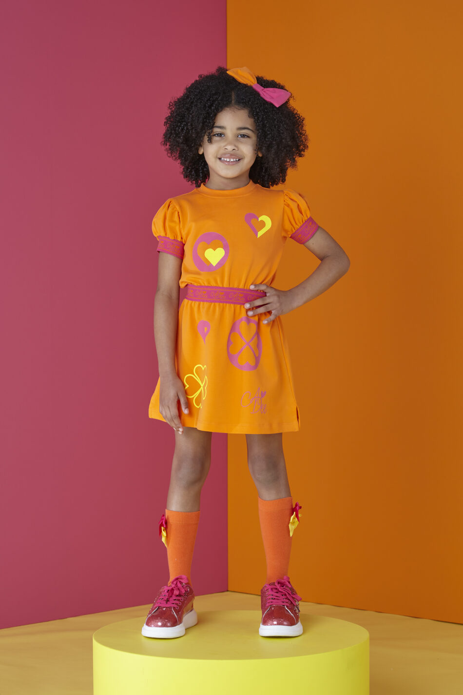 A'dee Millie oranje hot pink jurk met designs model 2